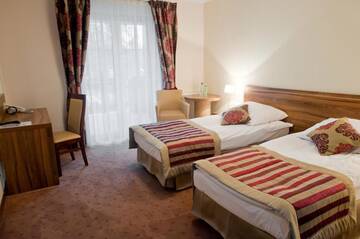 Фото номера Двухместный номер с 1 кроватью или 2 отдельными кроватями Отель Hotel Antoni г. Томашув-Любельский 6