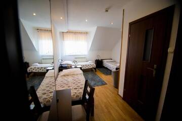 Фото номера Трехместный номер Отель Hotel &amp; Spa Arkadia г. Томашув-Любельский 3